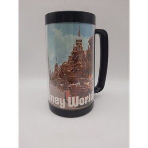 Vintage Walt Disney World Magic Kingdom Souvenir Plastic Thermo-Serv Mug Cup USA